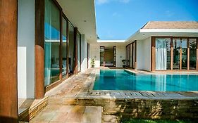 C151 Smart Villas At Seminyak